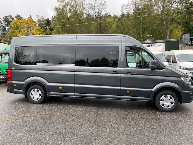VW Crafter 8 sits Premium